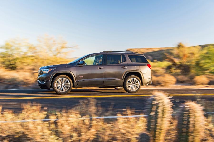  GMC Acadia All Terrain 2016 года  (фото 12 из 29)